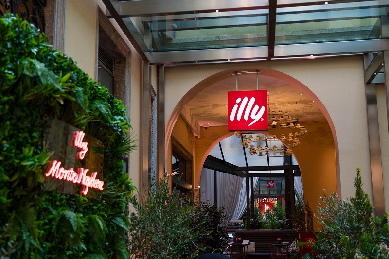 illycaffe montenapoleone 1