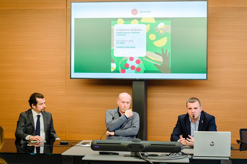 Il fast food McDonald's Italia ha presentato il report Crescere Insieme