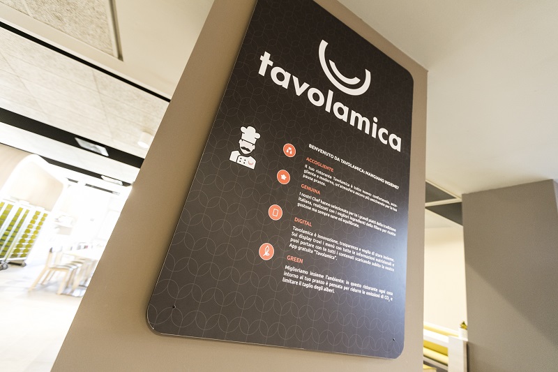 Tavolamica  02