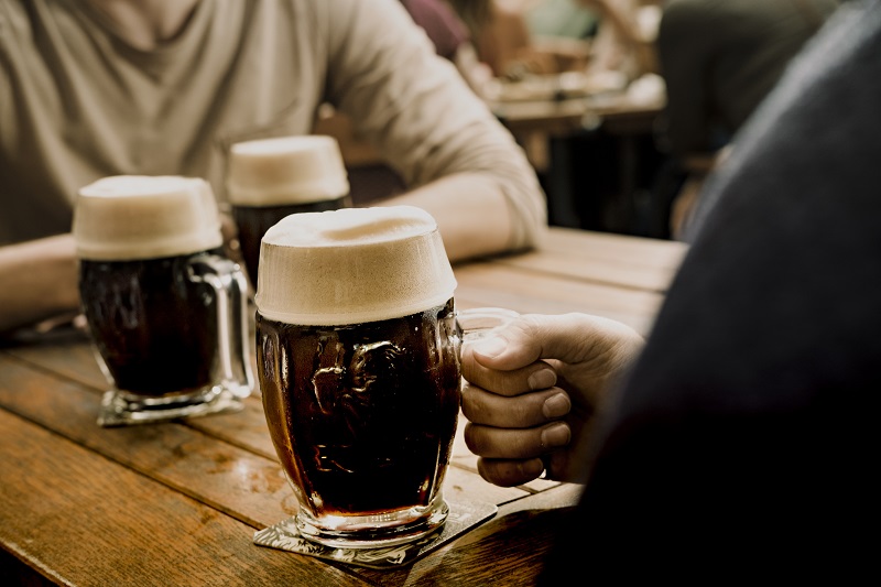 La birra Kozel festeggia un anno di vendite in Italia