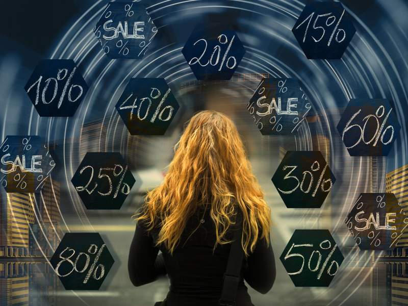Per il Black Friday 4 italiani su 5 pronti a fare spese pazze (potere d'acquisto permettendo)