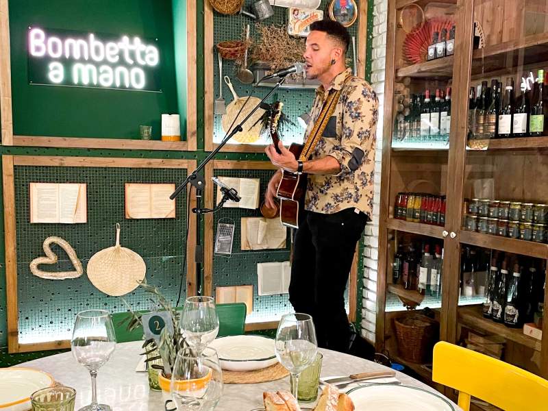 Il Mannarino si trasforma in palco per musicisti in erba con il format "La cena suonata"