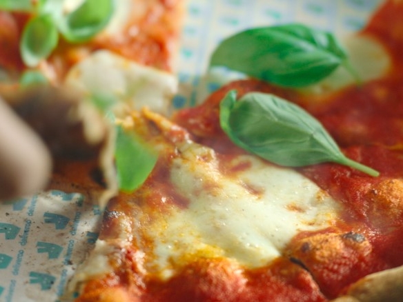 Il 17 gennaio spazio alla pizza su Deliveroo Il 17 gennaio spazio alla pizza su Deliveroo