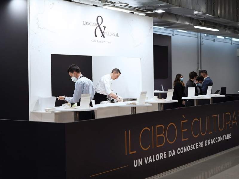 In totale, sono oltre 4.500 i clienti di Longino & Cardenal in Italia