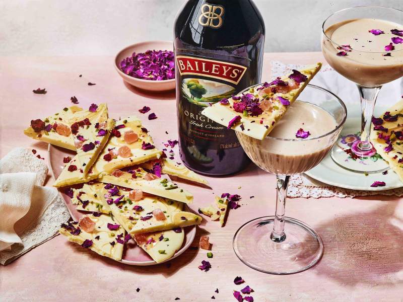 Baileys, dai croissant Supreme alle coppe gelato anni '80: i vizi 2023