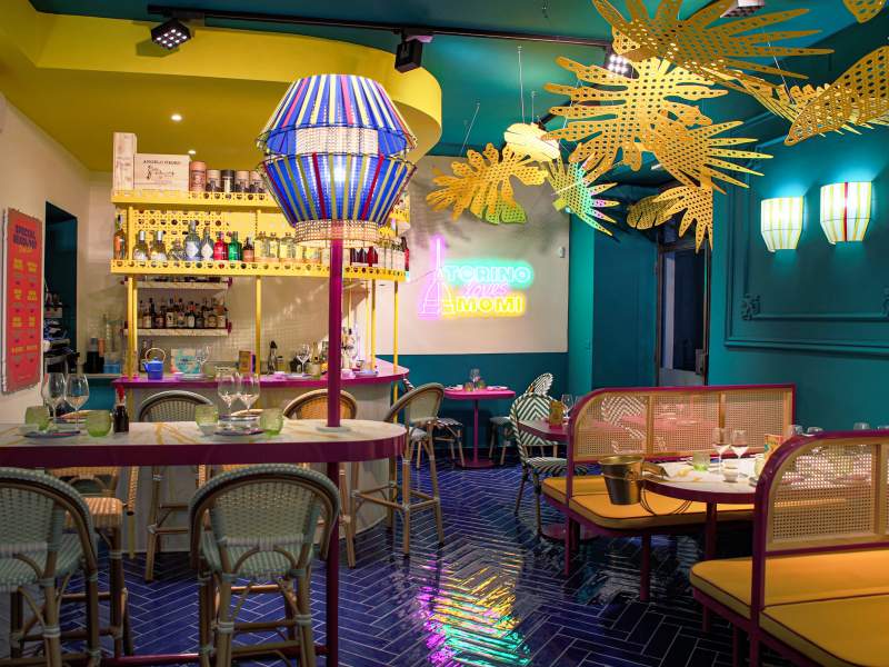 Il bistrot-pokeria Momi a Torino