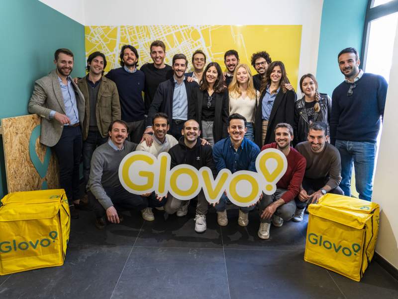 L'inaugurazione del centro Glovo di Palermo dedicato ai rider L'inaugurazione del centro Glovo di Palermo dedicato ai rider