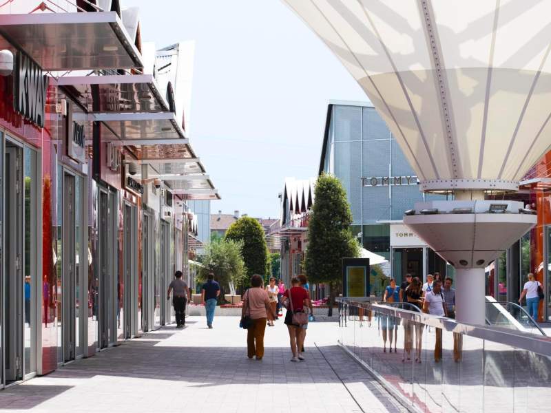 Scalo Milano Outlet & More, la shopping destination a 15 minuti da Milano