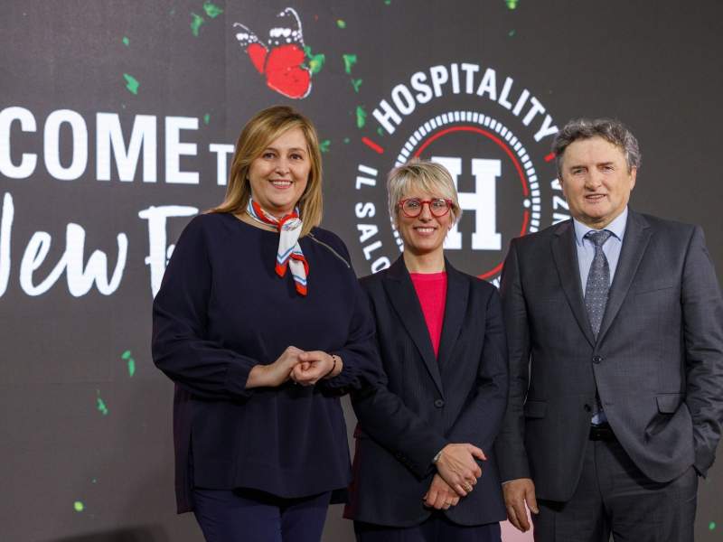 Il board di Hospitality, da sinistra: Alessandra Albarelli, Giovanna Voltolini, Roberto Pellegrini, Il board di Hospitality, da sinistra: Alessandra Albarelli, Giovanna Voltolini, Roberto Pellegrini,