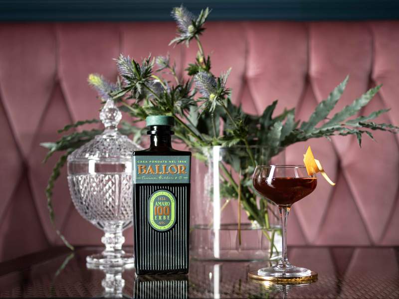 Ballor 100, l'Esotico Italiano: ecco la nuova referenza del catalogo Distillerie Bonollo Ballor 100, l'Esotico Italiano: ecco la nuova referenza del catalogo Distillerie Bonollo