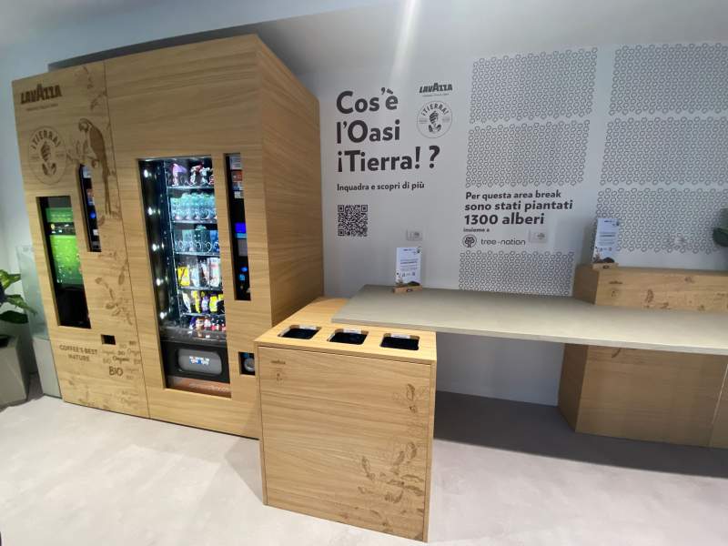 La nuova Oasi iTierra! di Lavazza (la terza installata da inizio anno) La nuova Oasi iTierra! di Lavazza (la terza installata da inizio anno)