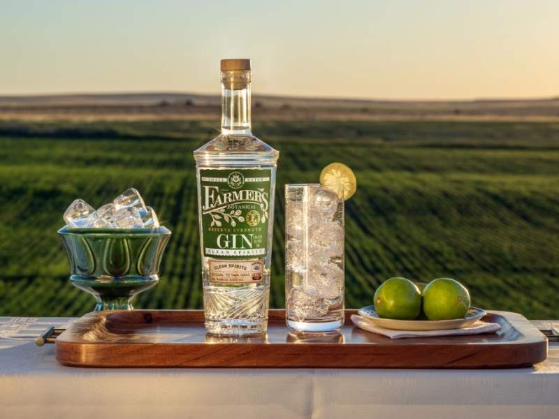 Dal grano al bicchiere, la filiera bio nel gusto di Farmer's Gin