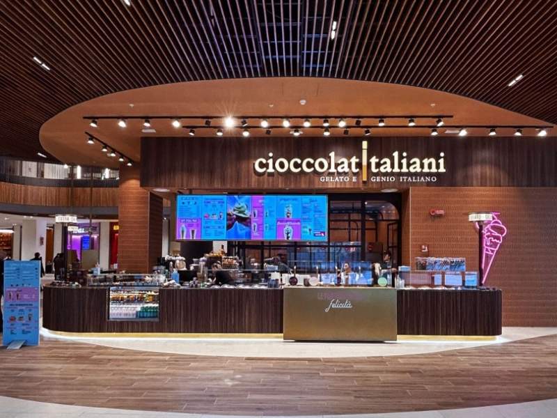 Dopo le 4 operazioni del 2023, Cioccolatitaliani riparte dal canale dei centri commerciali 