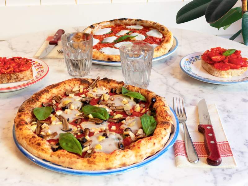 Margherita Vegana e Pizza Speciale con la mozzarella Pizziumella, l'offerta di Pizzium per il Veganuary