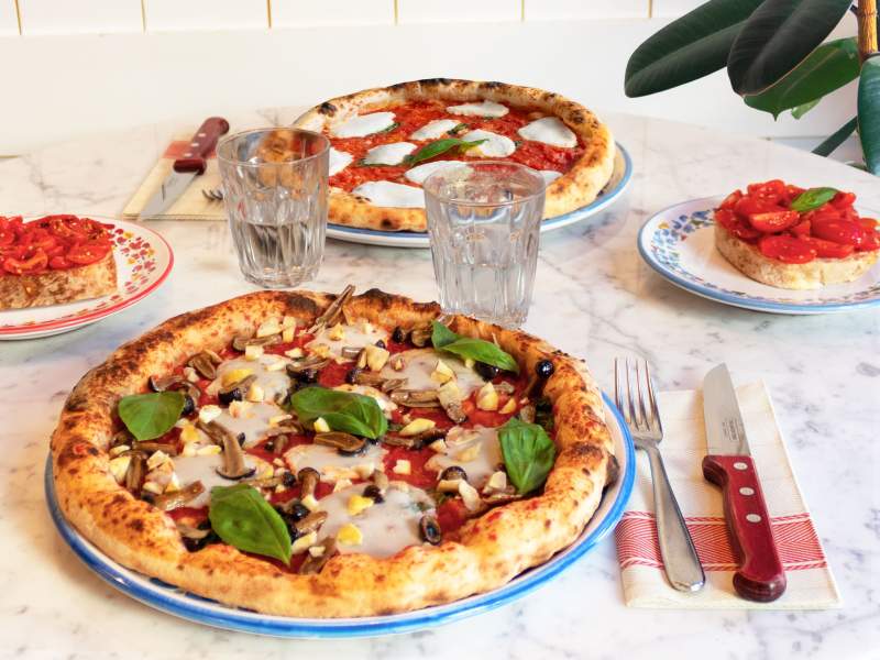 Margherita Vegana e Pizza Speciale con la mozzarella Pizziumella, l'offerta di Pizzium per il Veganuary