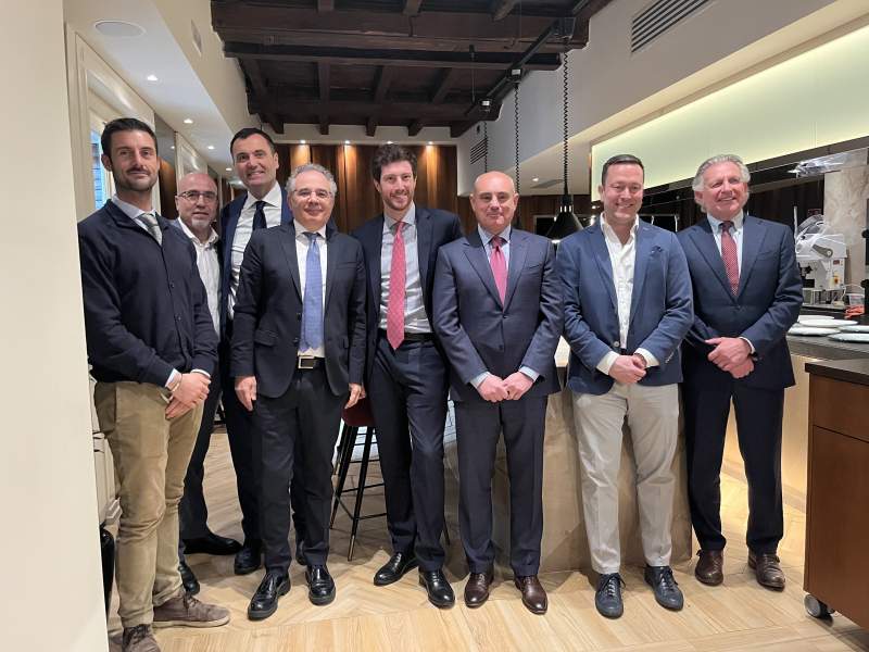 Il nuovo CdA allargato di Excellence, società di importatori e distributori fine wine&spirits per l'Horeca
