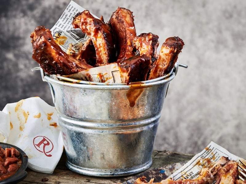 Con la partnership Roadhouse-Glovo, disponibili anche i prodotti di Calavera, Billy Tacos e RIC
