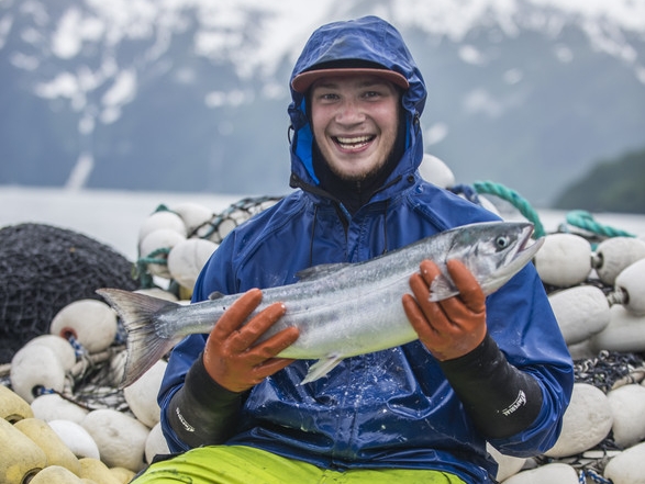 Dall'Oceano Pacifico alle tavole dei ristoranti italiani, il salmone Alaska Seafood protagonista a Parma