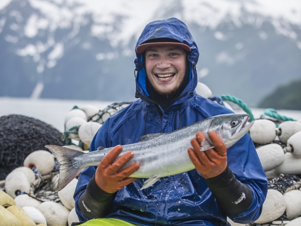 Dall'Oceano Pacifico alle tavole dei ristoranti italiani, il salmone Alaska Seafood protagonista a Parma