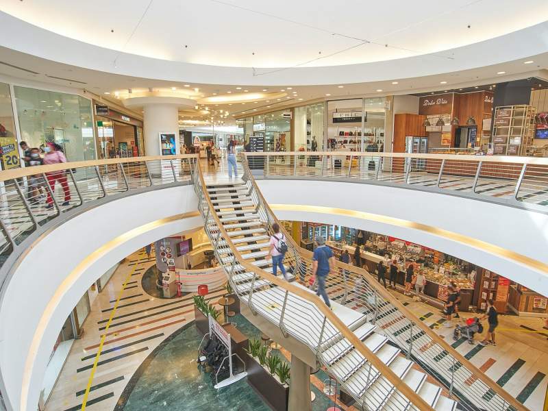 Uno scatto degli ambienti interni di Romaest, centro commerciale passato nelle mani di Klépierre Uno scatto degli ambienti interni di Romaest, centro commerciale passato nelle mani di Klépierre