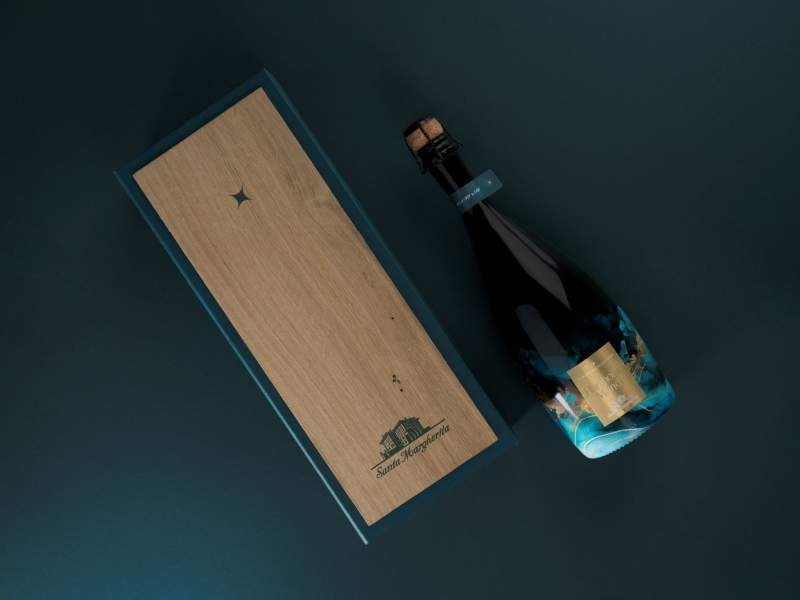 Il packaging elegante di Harmonia Mundi, lo spumante urbano di Santa Margherita Il packaging elegante di Harmonia Mundi, lo spumante urbano di Santa Margherita