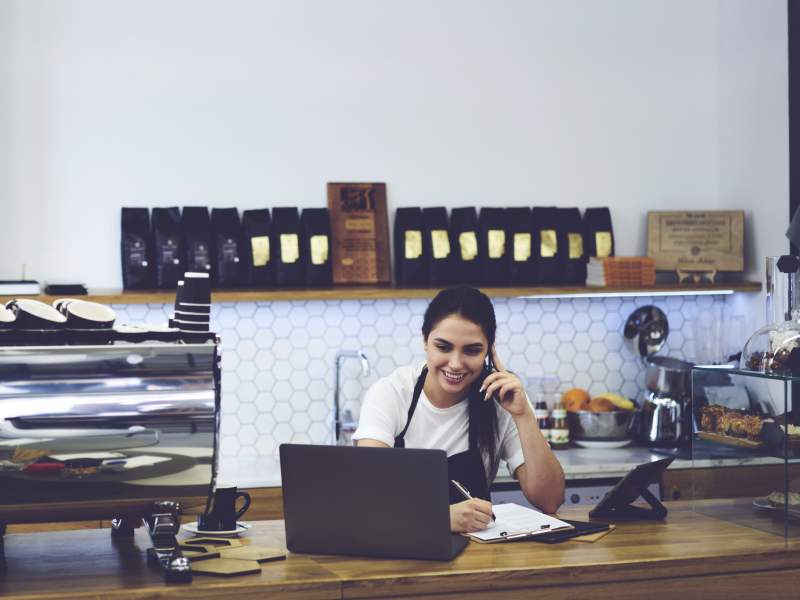 Secondo il Rapporto Assofranchising, sono 4.899 i punti vendita in franchising della ristorazione