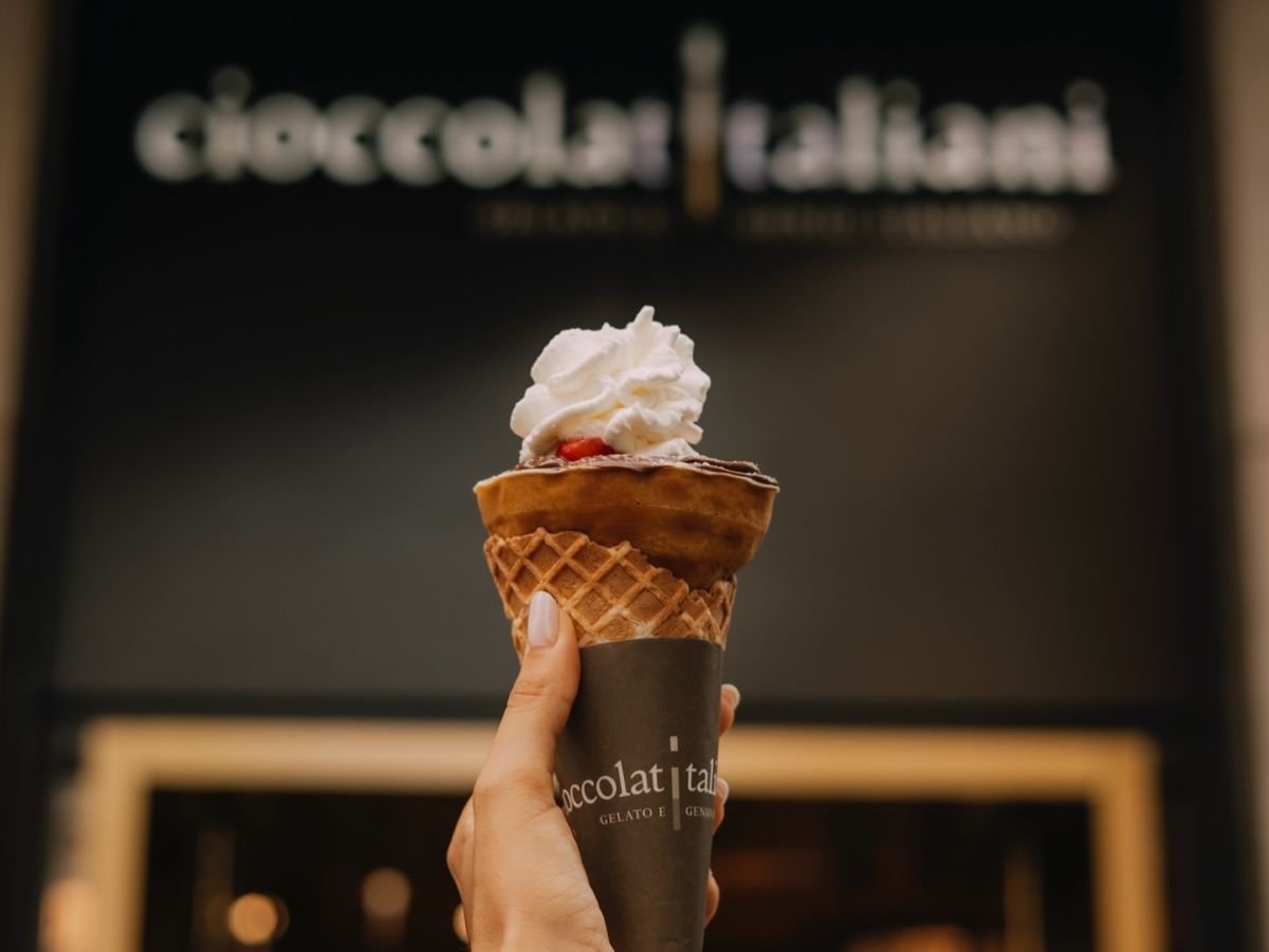 Cioccolatitaliani punta a crescere in franchising grazie a Sphera Franchise che aprirà 4 locali in 5 anni Cioccolatitaliani punta a crescere in franchising grazie a Sphera Franchise che aprirà 4 locali in 5 anni