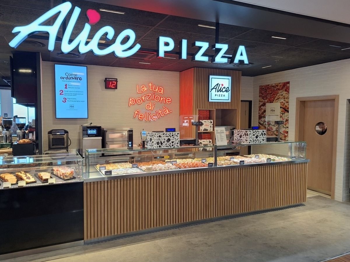 High street, travel retail e centri commerciali i canali dello sviluppo di Alice Pizza nel 2025 High street, travel retail e centri commerciali i canali dello sviluppo di Alice Pizza nel 2025