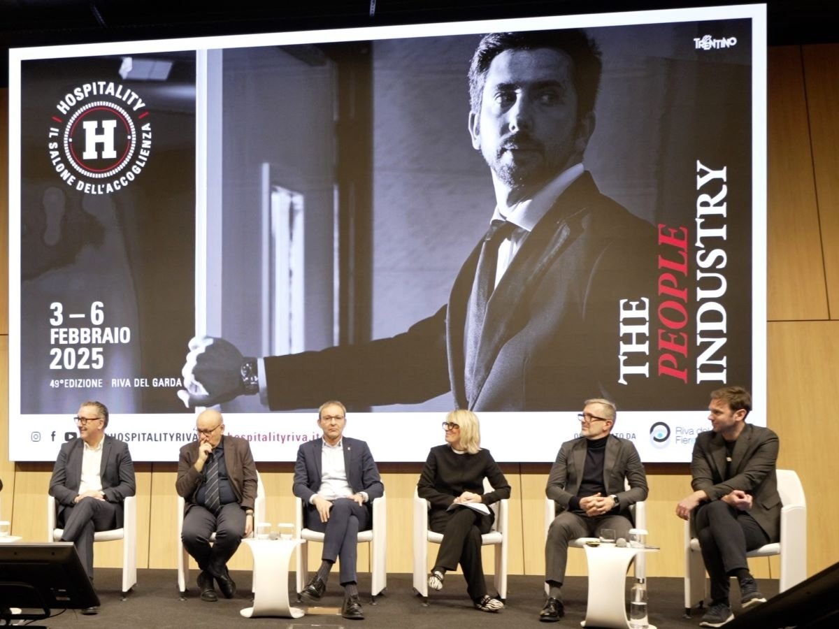 Uno scatto della conferenza stampa di presentazione di Hospitality 2025 (3-6 febbraio, Riva del Garda)