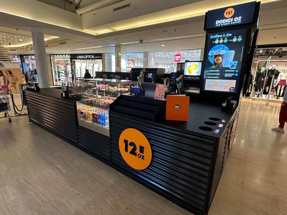 Il format 12oz Kiosk che ha debuttato nel 2024 Il format 12oz Kiosk che ha debuttato nel 2024