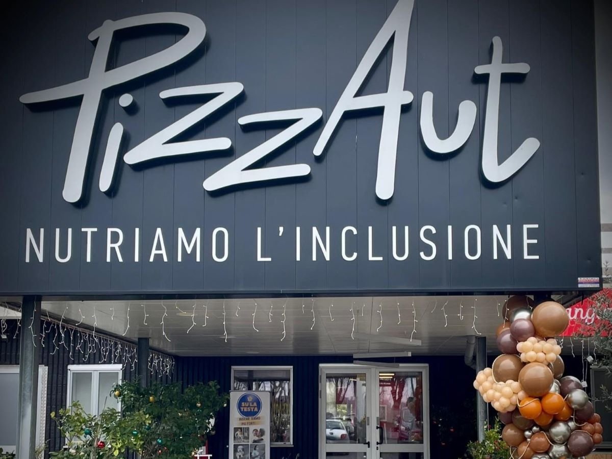 PizzAut ha aperto la prima pizzeria inclusiva nel 2021 a Cassine de' Pecchi PizzAut ha aperto la prima pizzeria inclusiva nel 2021 a Cassine de' Pecchi