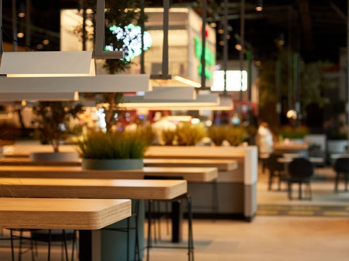 L'analisi Cncc-EY si basa sulle performance di 10mila punti vendita in 300 centri commerciali L'analisi Cncc-EY si basa sulle performance di 10mila punti vendita in 300 centri commerciali