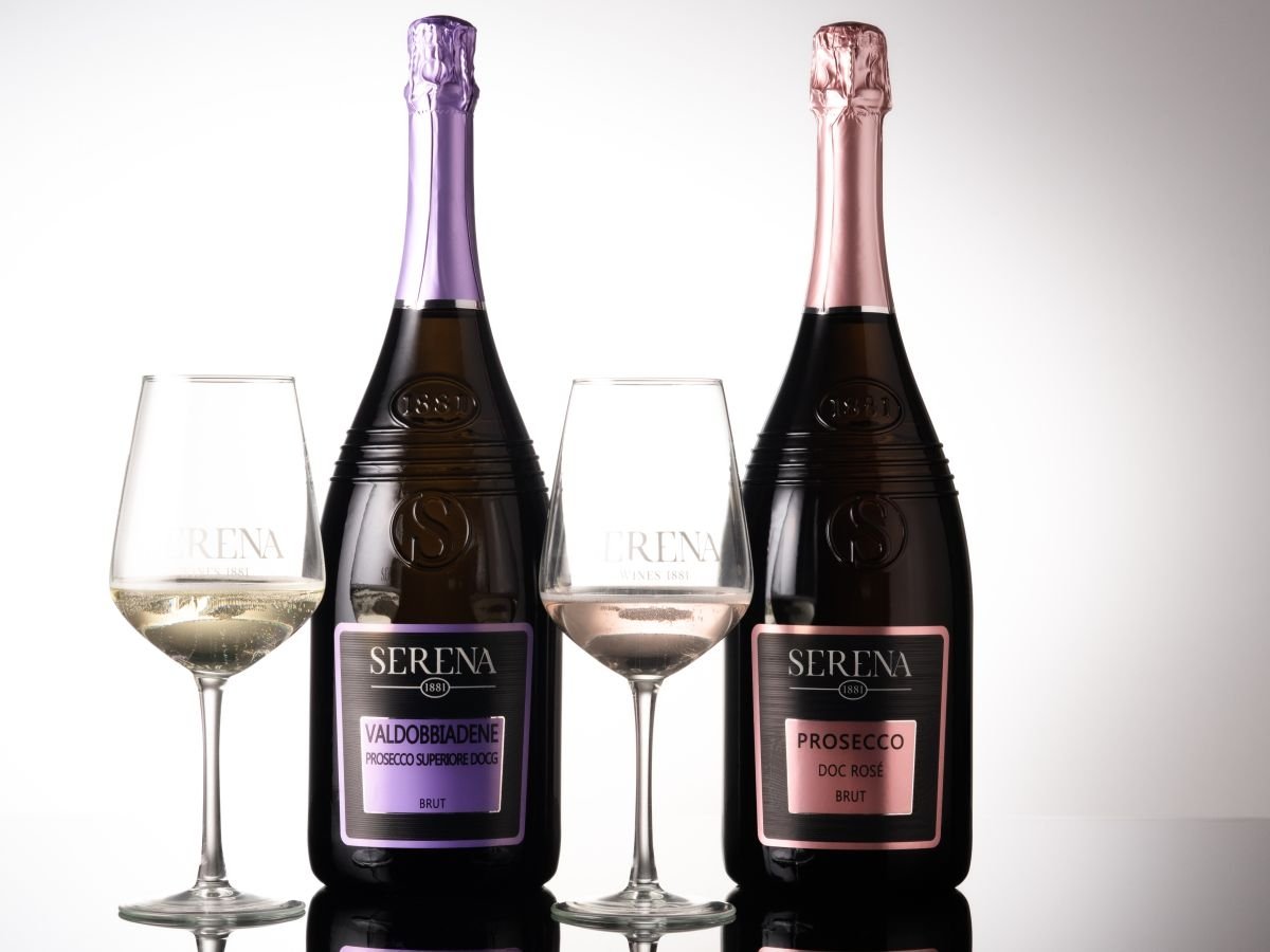 Due delle etichette simbolo di Serena Wines 1881 Due delle etichette simbolo di Serena Wines 1881