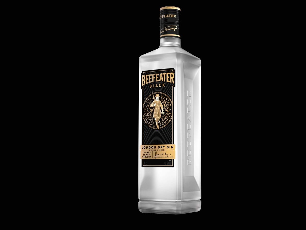 Il nuovo Beefeater Black, disponibile nel canale Horeca da dicembre 2025