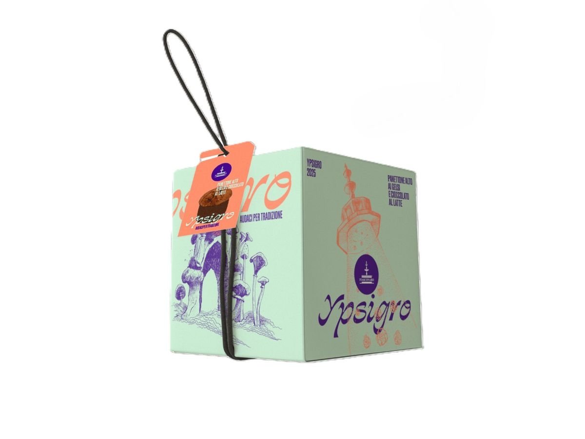 Il panettone Ypsigro di Fiasconaro con cioccolato al latte e gelsi