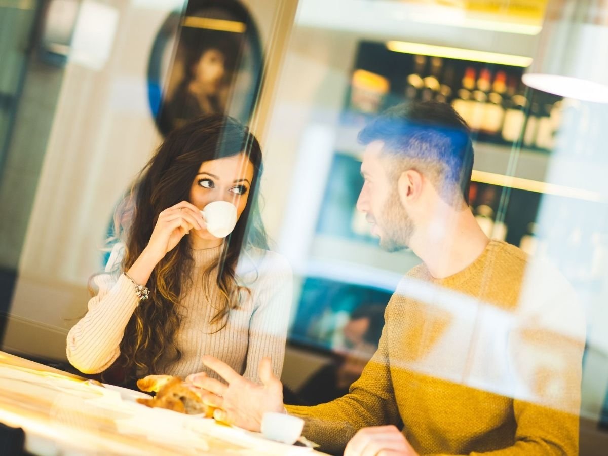 L'incontro per un caffè al bar è gettonatissimo come primo incontro soprattutto in Campania
