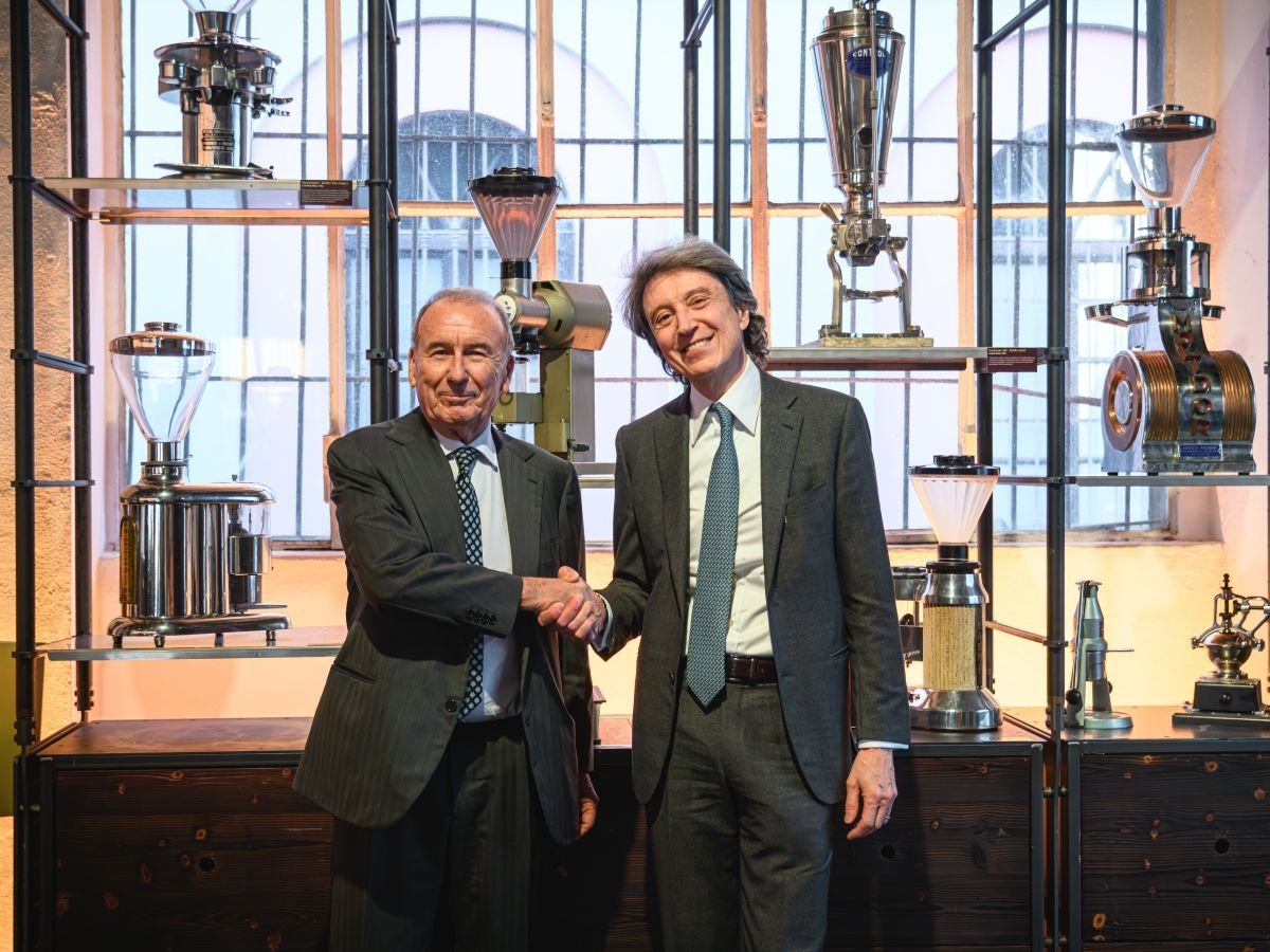 Da sinistra, Maurizio Cimbali e Giovanni Mazzer alla presentazione della partnership fra le due aziende