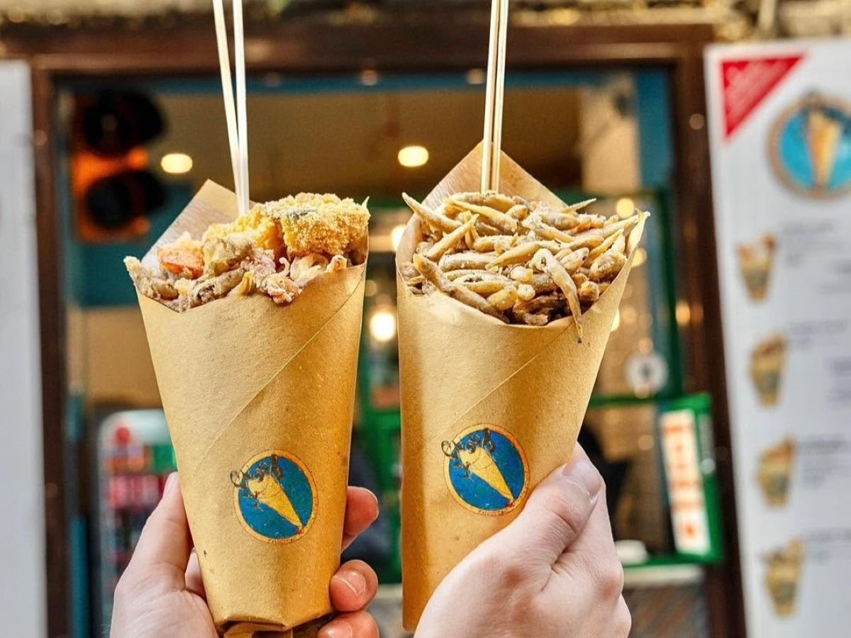 Due fritti de Il Cuoppo - Friggitori Napoletani, dal 4 settembre aperto a Torino in combinata con CentoGradi Pasta Bar
