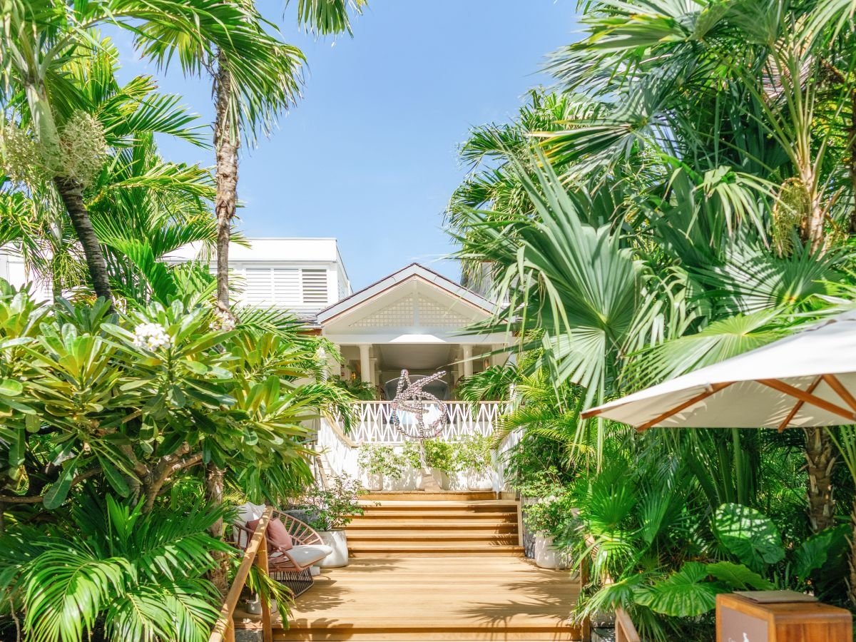 L'ingresso di Cheval Blanc Saint-Barth dove, dal 22 ottobre, apre il nuovo ristorante Langosteria