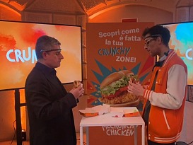 Basta un morso a McCrunchy Chicken per attivare la 