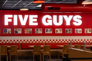 Uno store Five Guys, 10 presenti in Italia