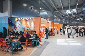 Il nuovo punto vendita Popeyes al Waterfront Mall di Genova