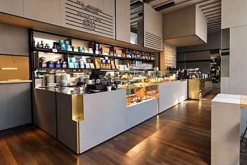 Il bancone del nuovo Ditta Artigianale in Gae Aulenti
