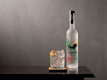 La vodka premium pugliese Altamura, una delle novità del catalogo D&C al Roma Bar Show 2025