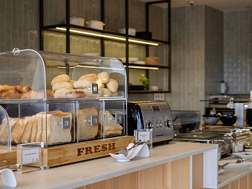 Nonostante la crisi del canale, il bar genera un valore di 23,6 miliardi di euro 