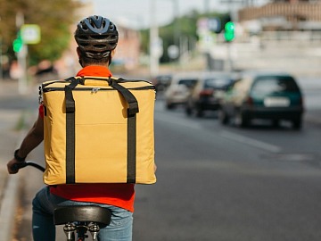 In Italia sono circa 40.000 i rider che lavorano per Glovo