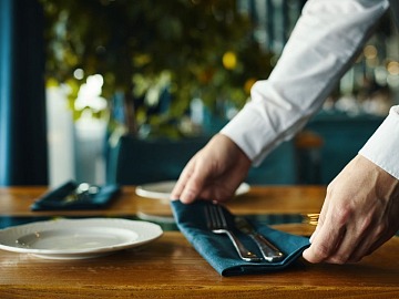 Rispetto alla Pasqua 2025, diminuiscono le presenze e aumenta la spesa (a causa dell'inflazione)