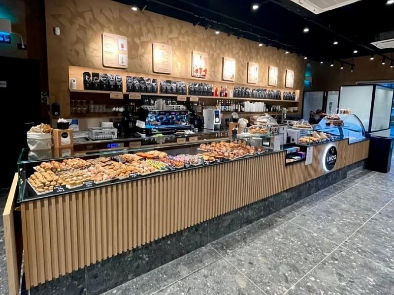 Il bancone del Lino's Coffee di Cassano d'Adda (MI)