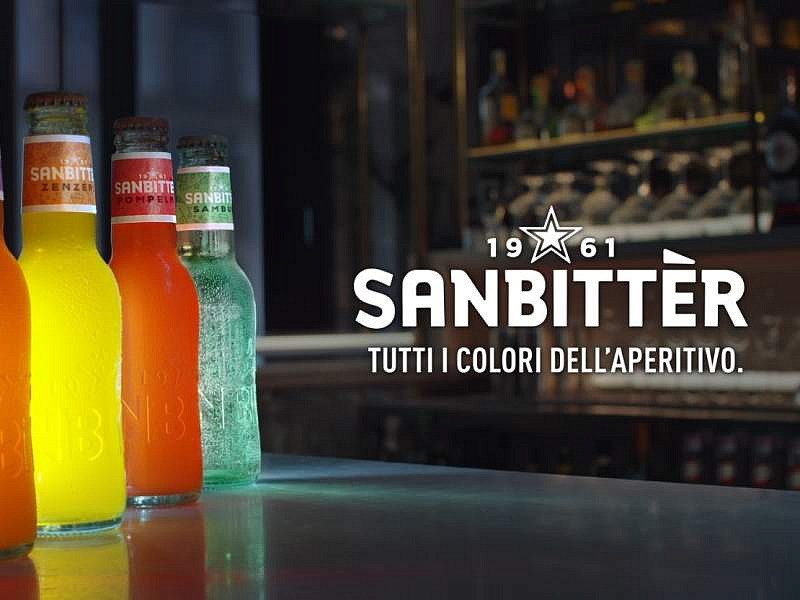 La nuova campagna di Sanbittèr sbarca su Netflix