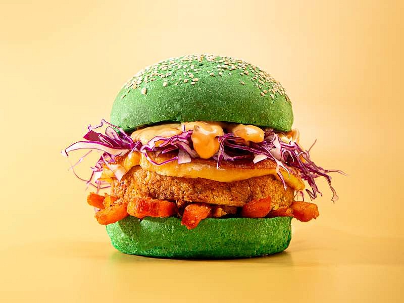 Il Grillo Cheesburger, l'ultima novità nel menu Pane & Trita